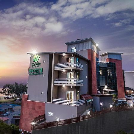 Dawoo Resortel Gangneung Luaran gambar