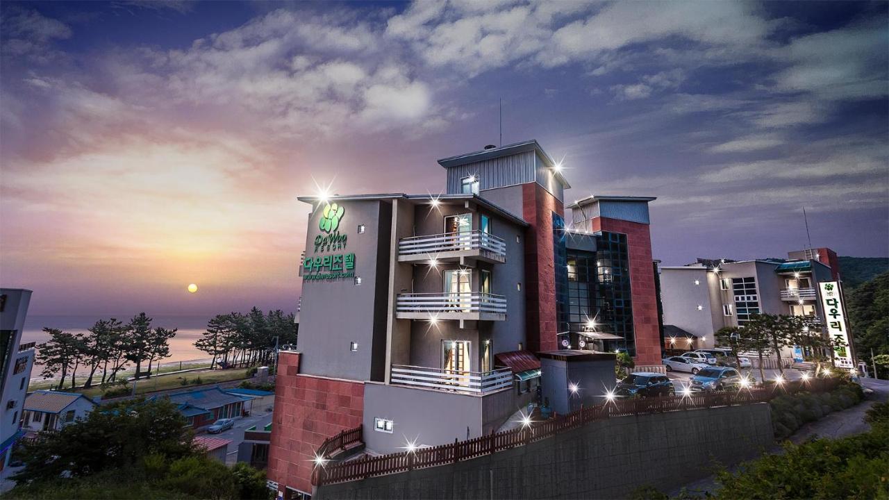 Dawoo Resortel Gangneung Luaran gambar