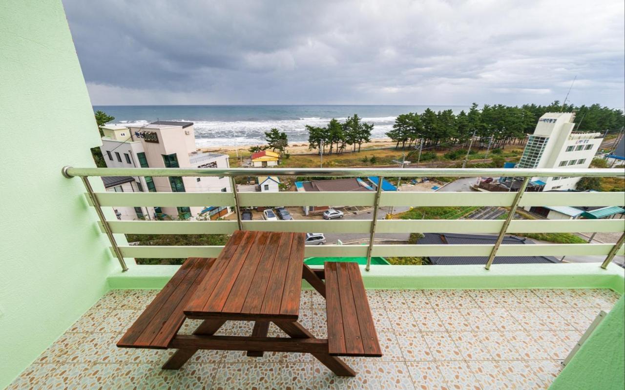 Dawoo Resortel Gangneung Luaran gambar
