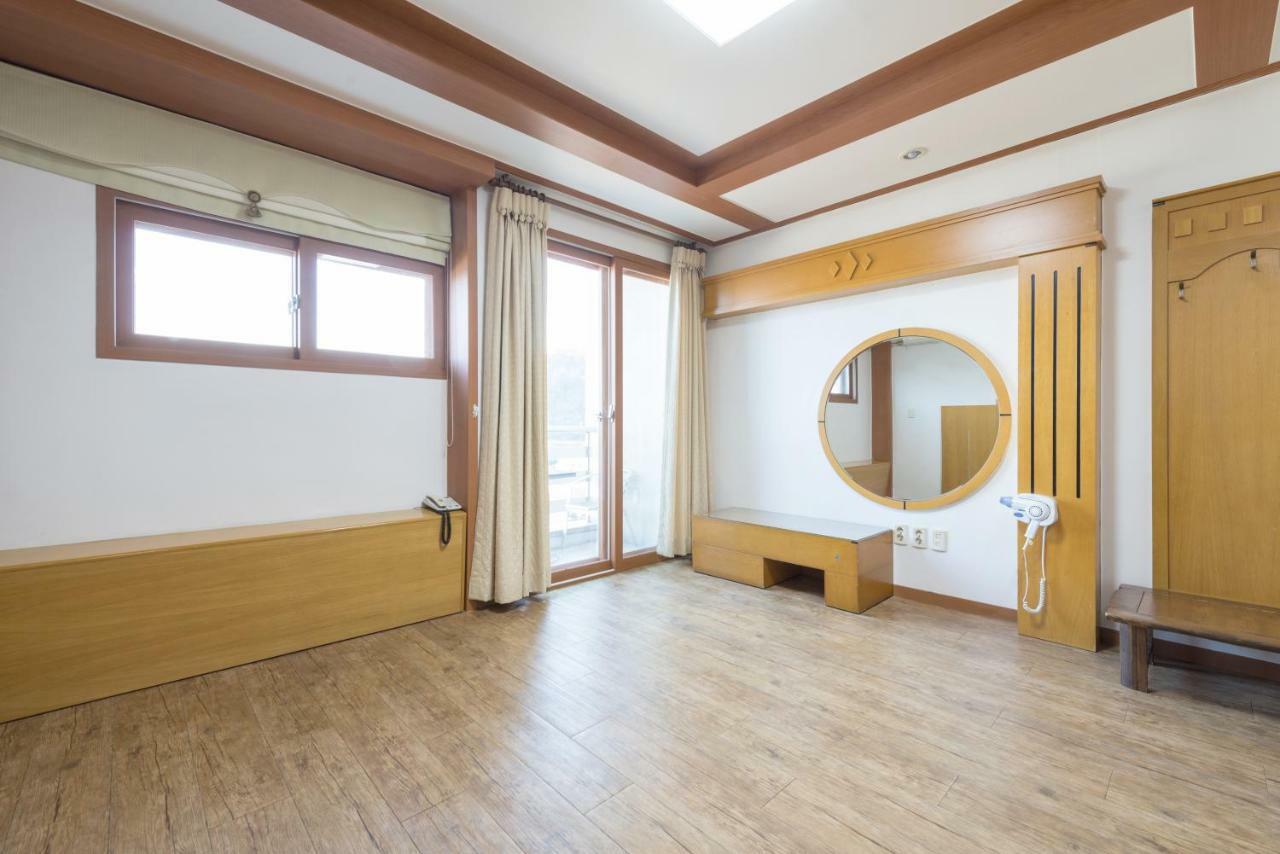 Dawoo Resortel Gangneung Luaran gambar
