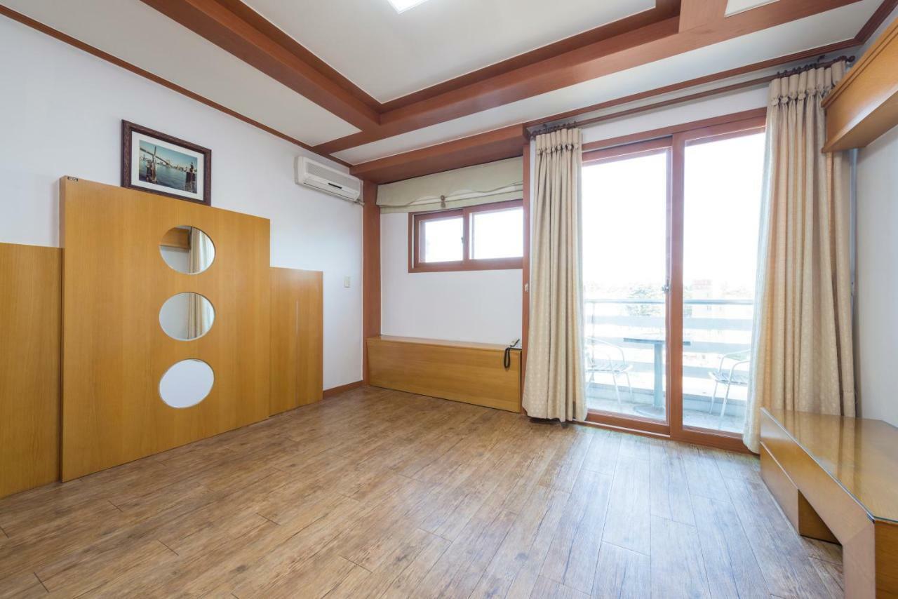 Dawoo Resortel Gangneung Luaran gambar